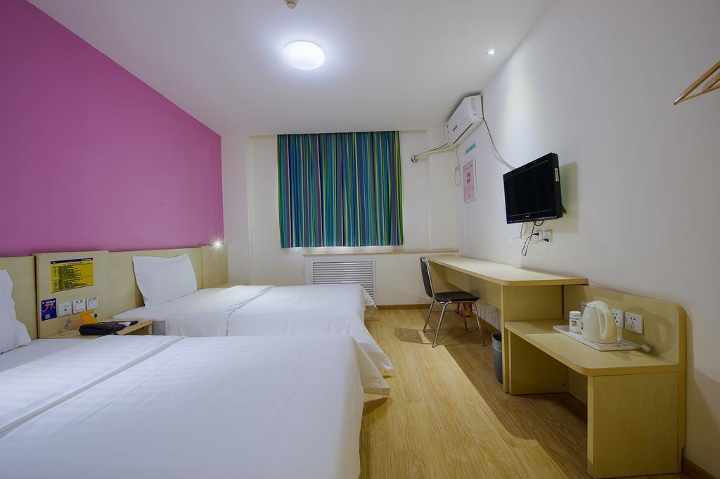 7Days Inn Premium Guangzhou Tianhe West Tiyu Road Subway Station Dış mekan fotoğraf